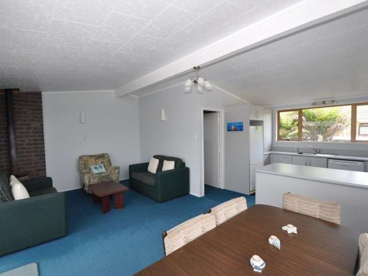 4 Given Grove Pauanui_5