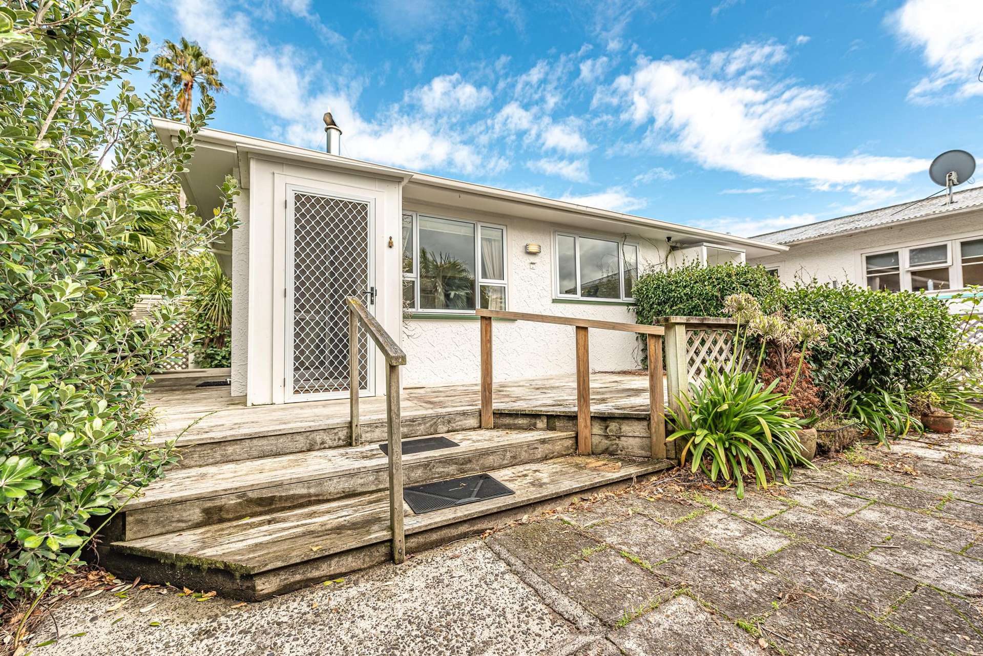 5B Glandwr Crescent Whanganui East_0