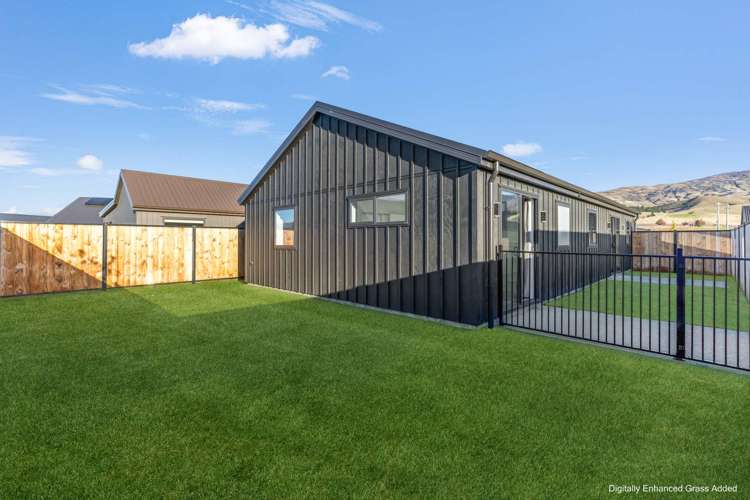 36 Magnum Drive Cromwell_20