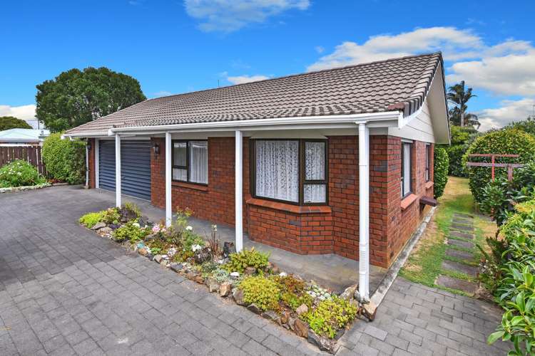 1/1 Campbell Place Papakura_3