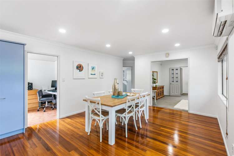 4 Janome Place Bucklands Beach_40