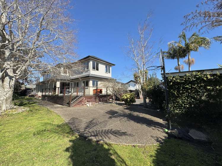 46 Tirimoana Road Te Atatu South_26