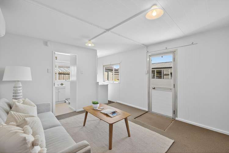 119 Gilberthorpes Road Hei Hei_21