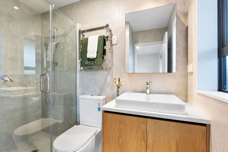 4b Fowler Street Northcote_11