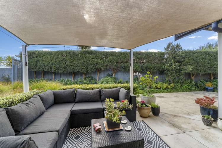 11 Byron Brown Place Otaki Beach_22