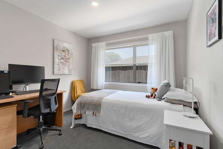 27 Armstrong Avenue Carterton_20