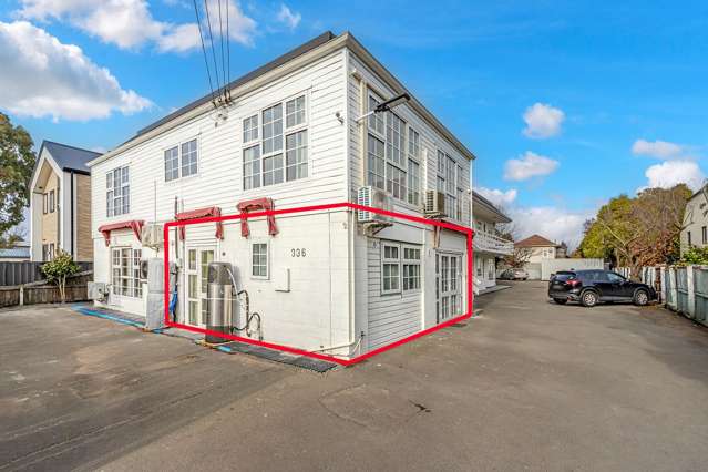 336 Worcester Street Linwood_1