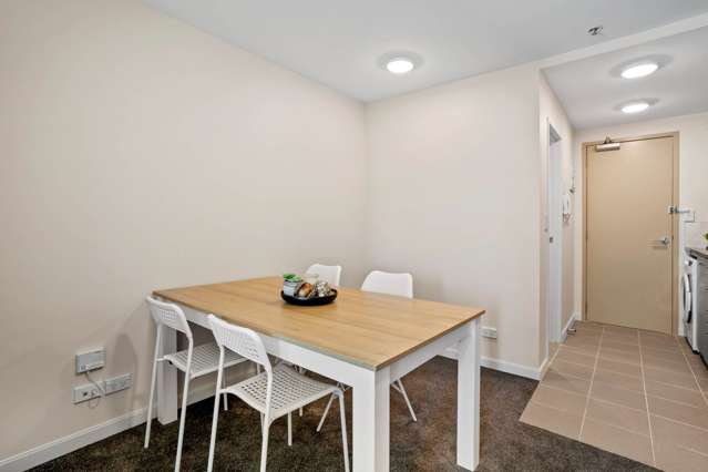 310/135 Hobson Street City Centre_1