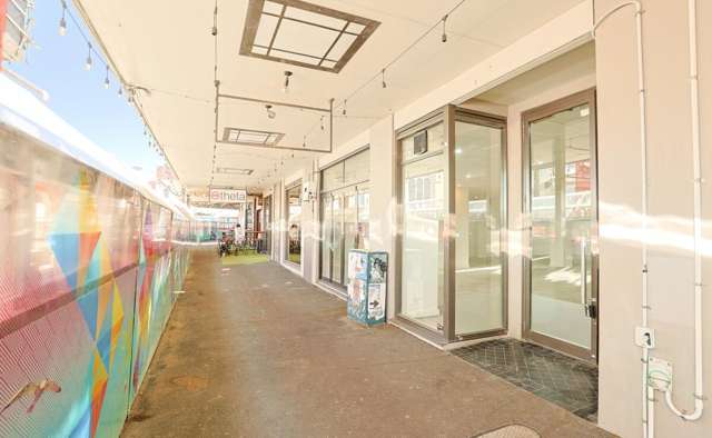 Bright and Tidy Retail Space in Auckland CBD