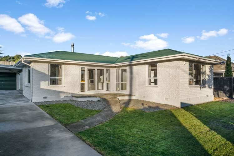 88 Joy Street Shirley_13