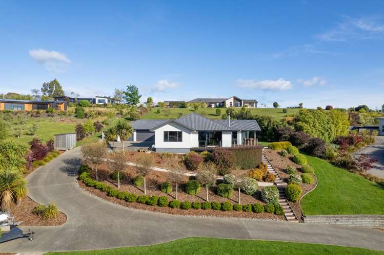 131 Ridgeview Road_0
