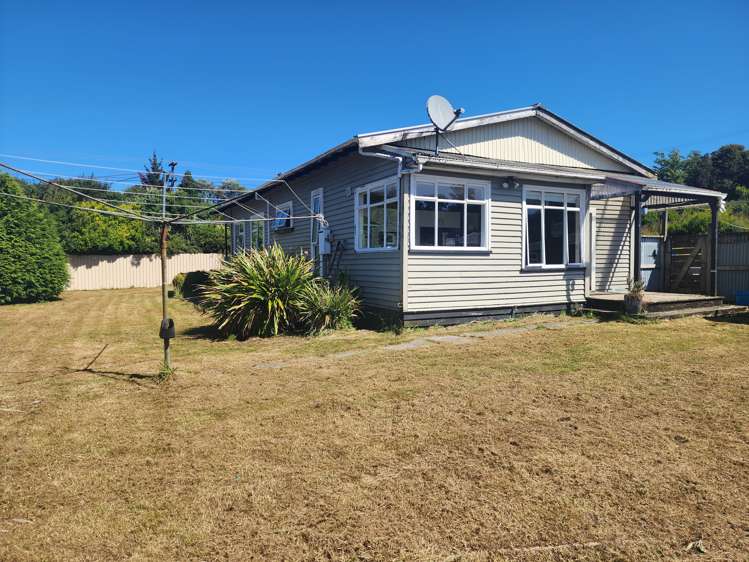 45 Hall-Jones Street Dunollie_14