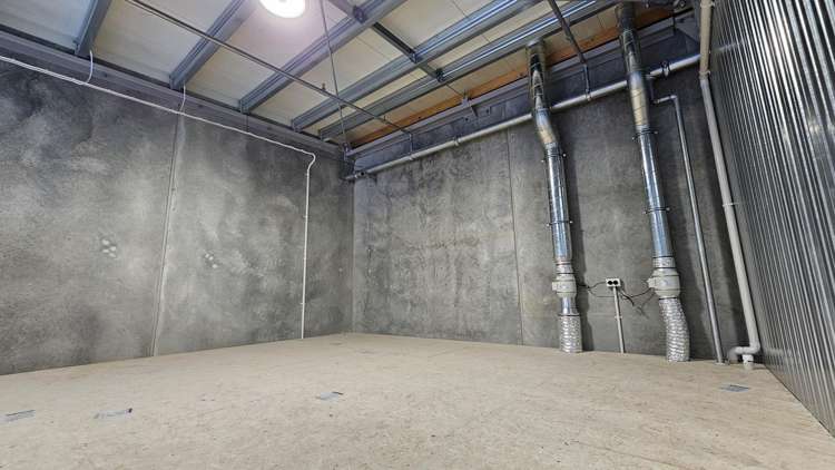 Unit 21, 12 Mohuia Crescent Porirua_4