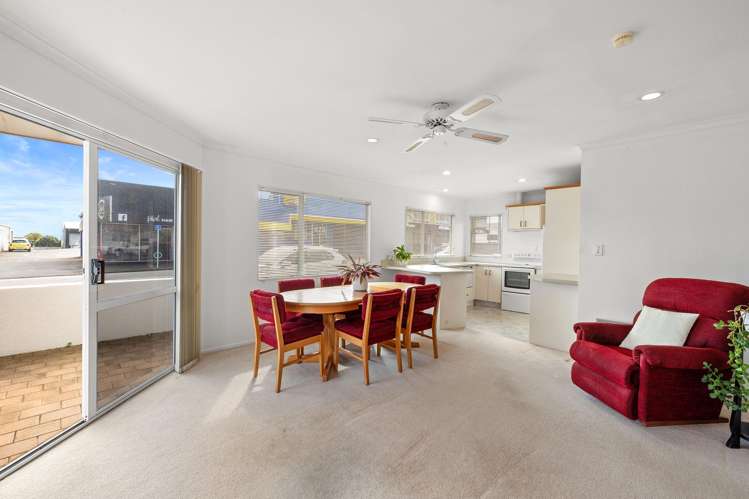 1 Strandon Place Strandon_1