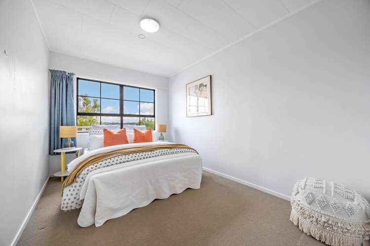 13 Santiago Crescent Unsworth Heights_11