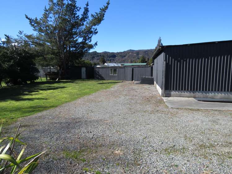 5 Chattockville Road Reefton_10