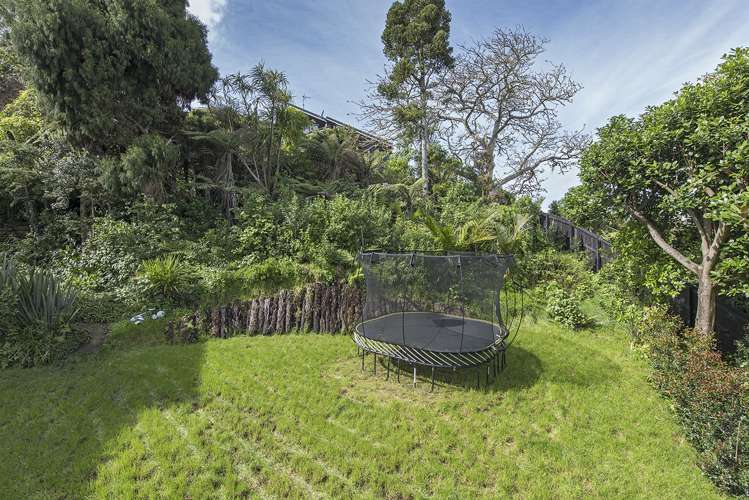 62 Aldersgate Road Hillsborough_15