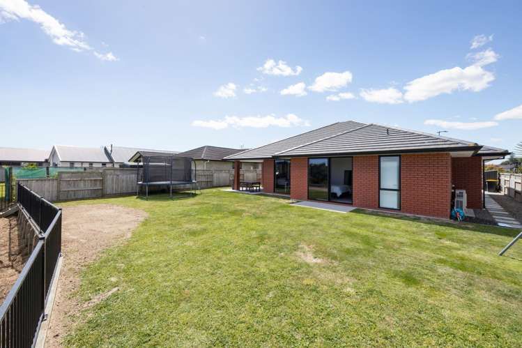 7 Hyatt Close Leamington_25