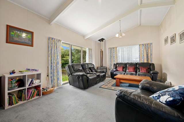 145 California Drive Totara Park_2