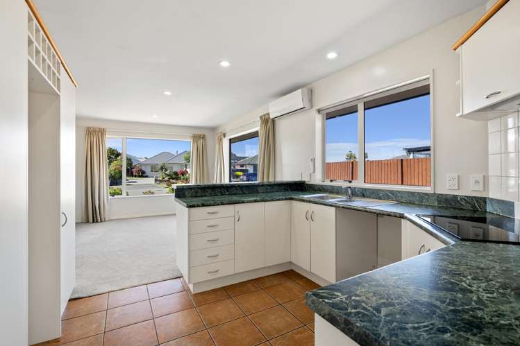 68 Kotuku Crescent Woolston_7