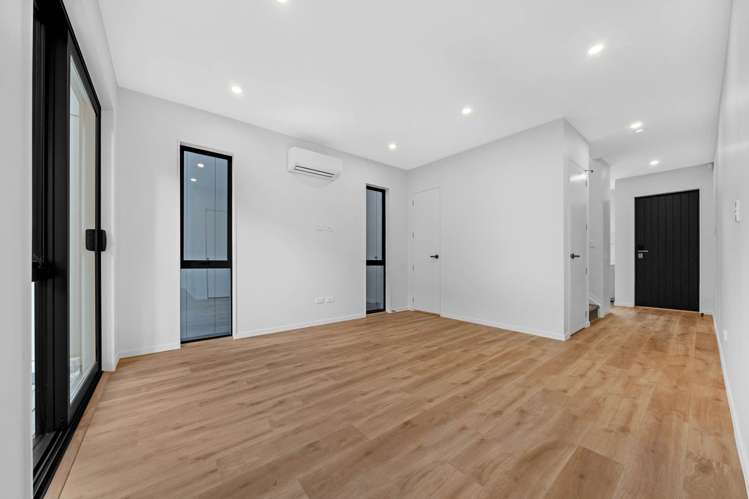 Lot 2/10 Sandgate Avenue Botany Downs_1