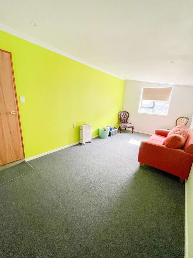 2/107 Fox Street Avenal_22