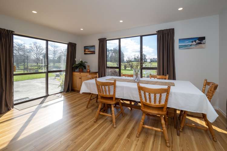 347 Milton Road South Elgin_6