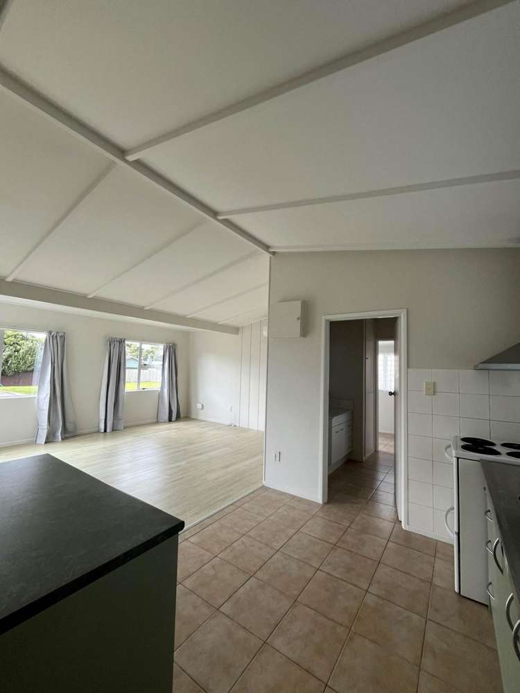 2/122A Victoria Street Onehunga_5