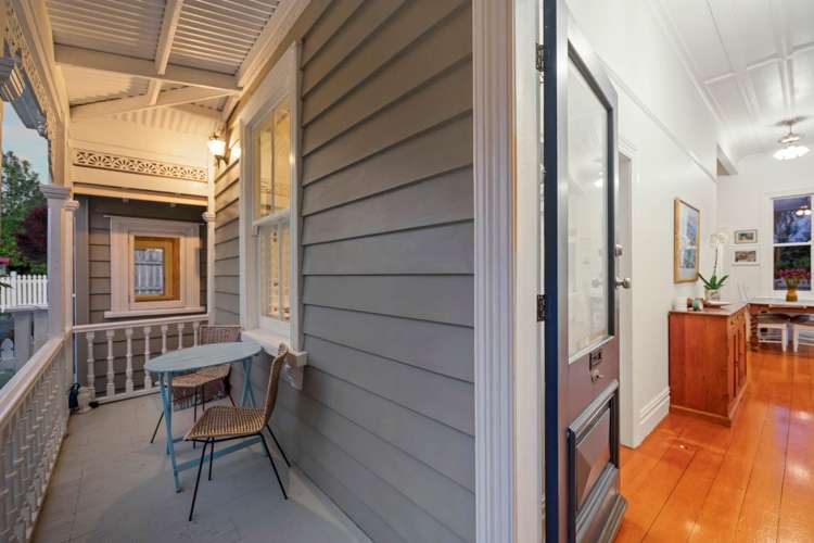 39 Ewen Alison Avenue Devonport_26