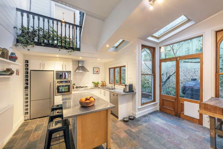 9 Armour Avenue Mount Victoria_5