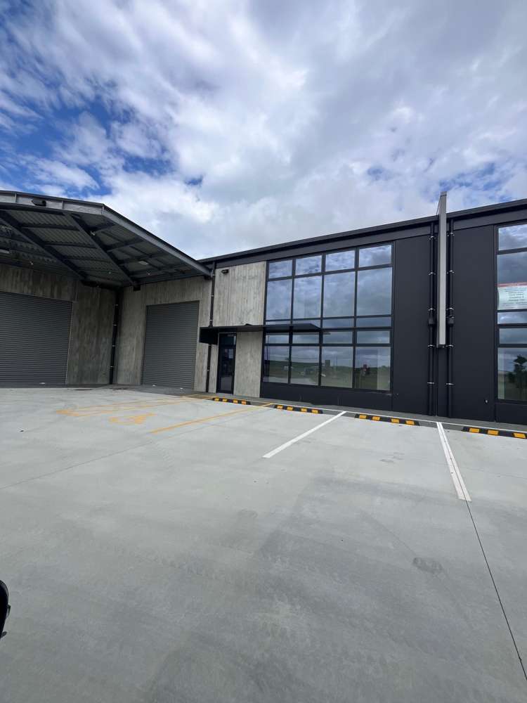3/2-4 Northbase Drive_0