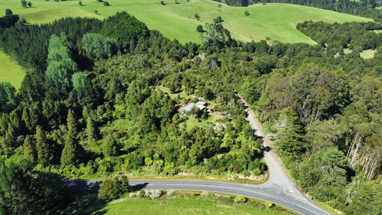 1 Knudsens Road Awarua_2