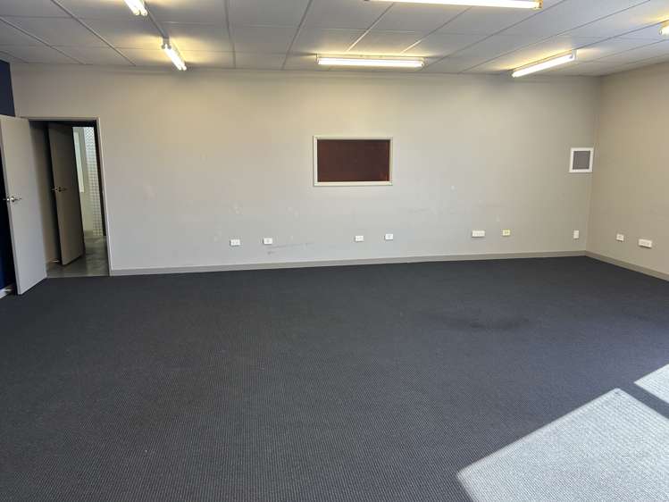 2 Stafford Street Feilding_37