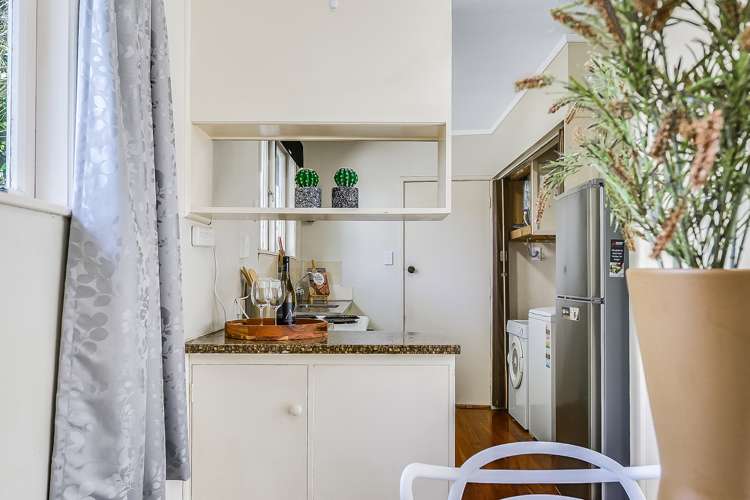 2/271 River Road Claudelands_5