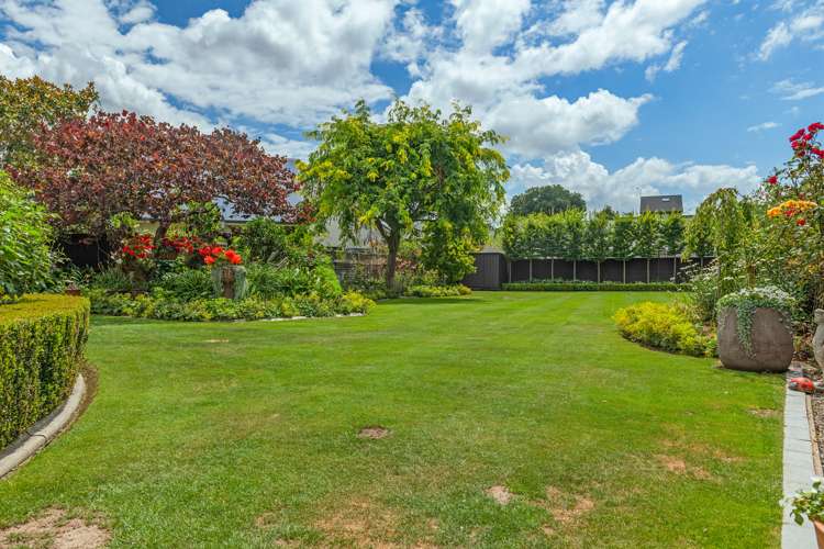 5 Balmoral Drive Terrace End_22