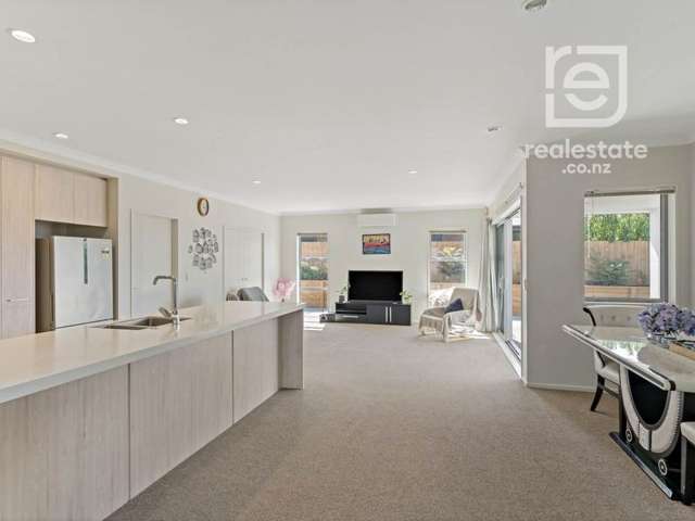 1 Hillpark Drive 1765_1
