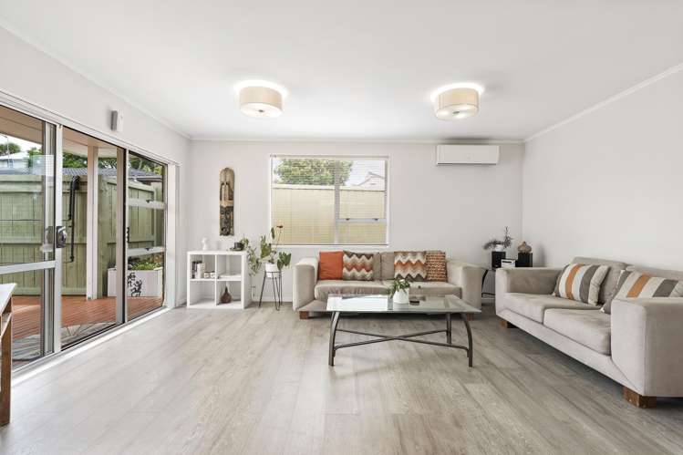 3/36 Owairaka Avenue Mt Albert_3