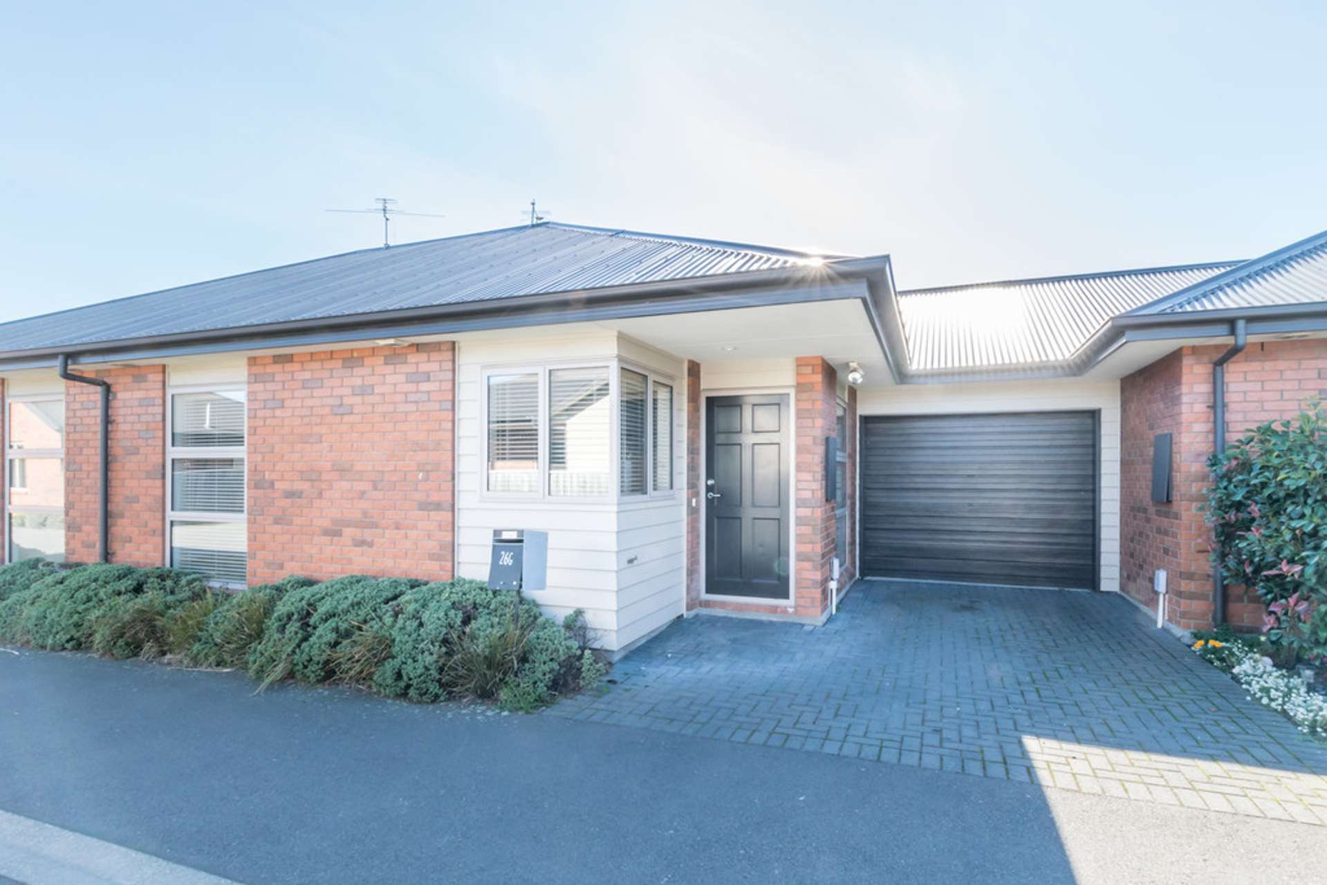 26g Collins Street Addington_0