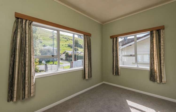 75 Emano Street Toi Toi_7