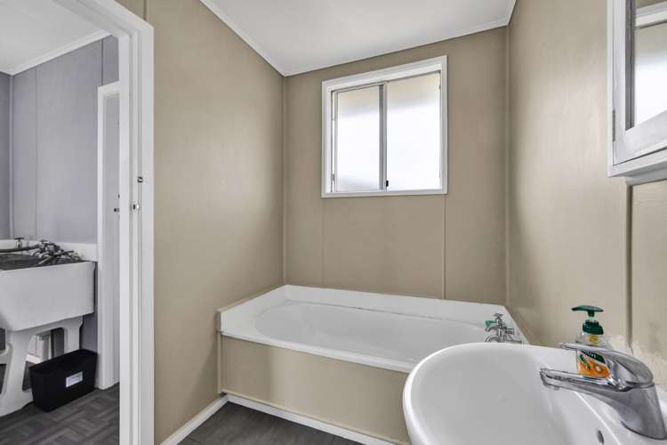 30 Rangauri Street Manaia_13