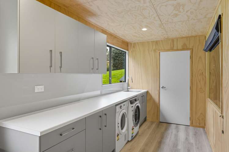 2 Southleigh Raumati South_19