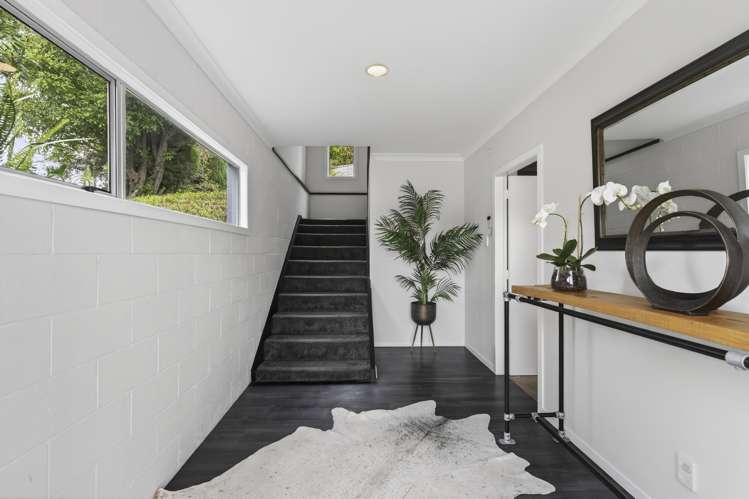 5 Whitby Place Westown_5