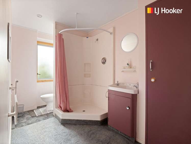 52 Gilkison Street Halfway Bush_16