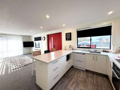 1A Caldervan Street_3