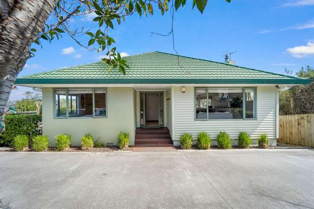 528 Beach Road Murrays Bay_4