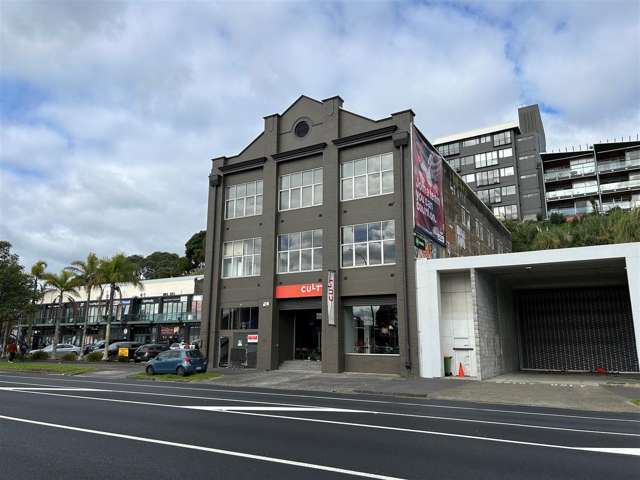 Savills - Distinctive and High Stud in Parnell