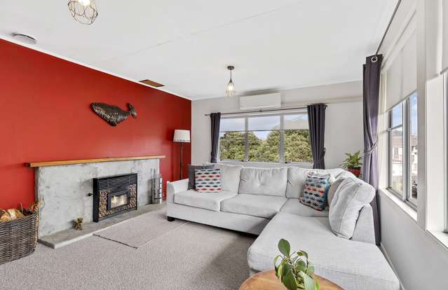 16 Owhiti Street Titahi Bay_1