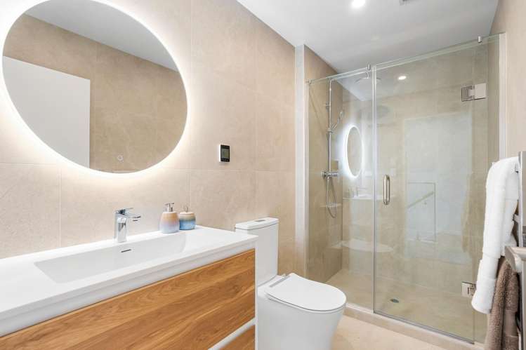 9/26 Morton Avenue Forrest Hill_16