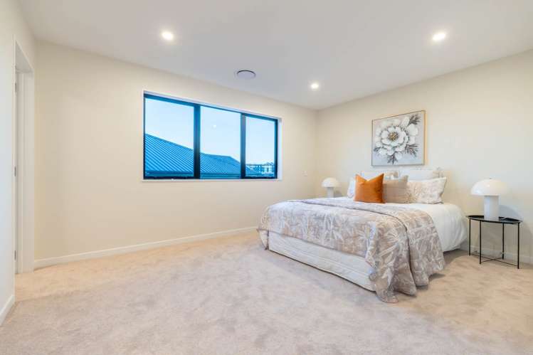 2 Humenga Place Long Bay_29