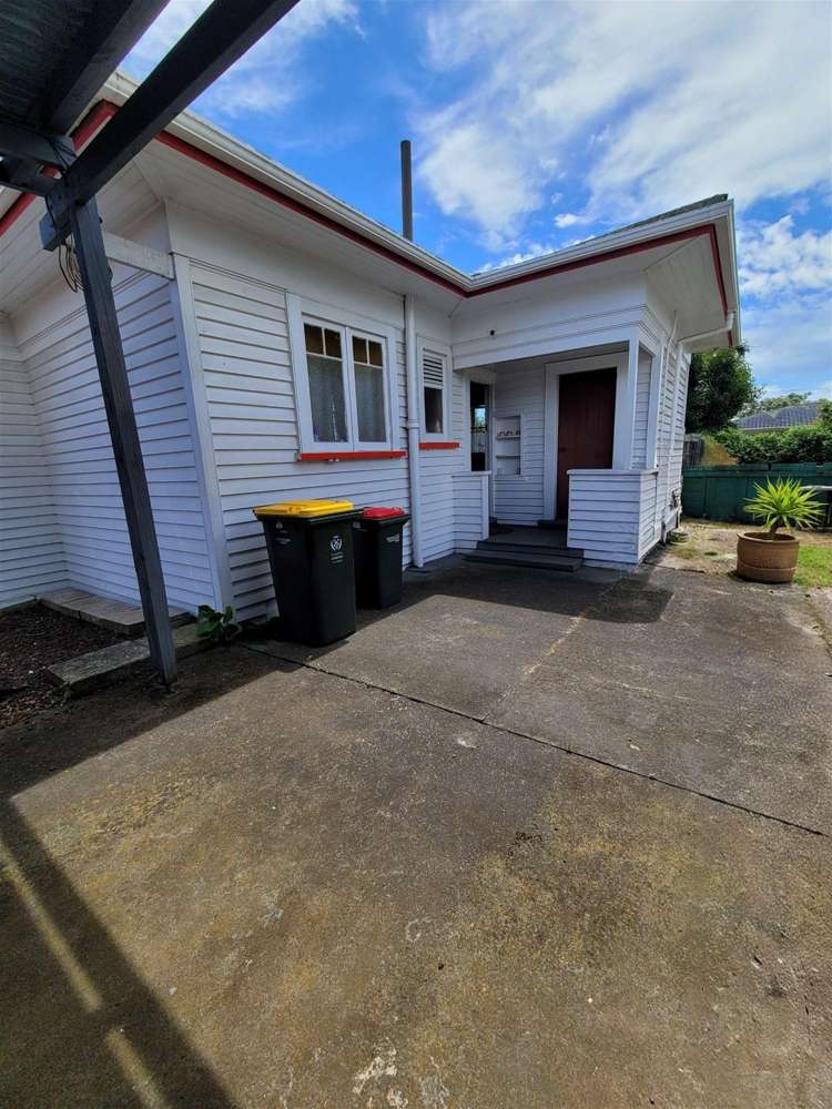 31 Driver Road Mangere East_11